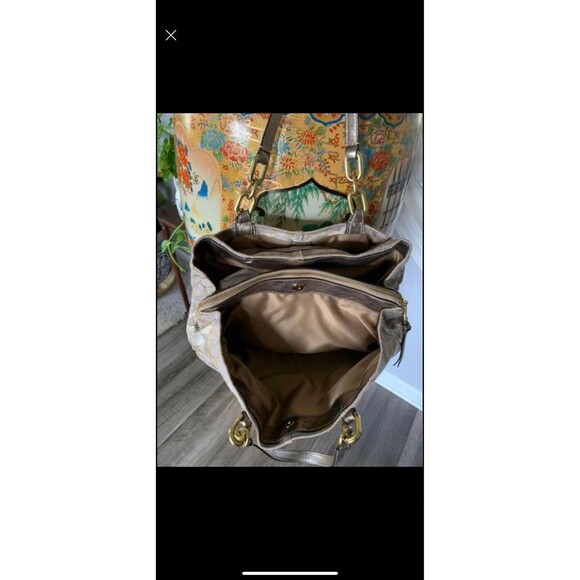 Coach Purse - Picture 10 of 10